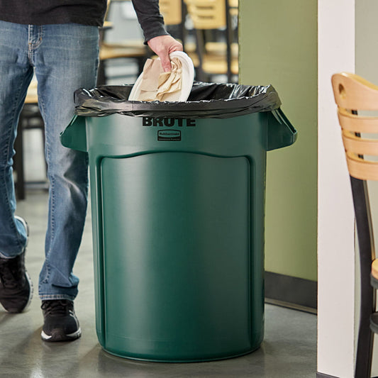 BRUTE 32 Gallon Green Round Trash Can
