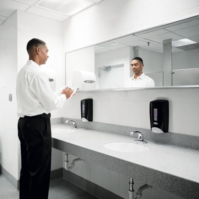 Rubbermaid Commercial FLex Dispenser – Black – 1300mL