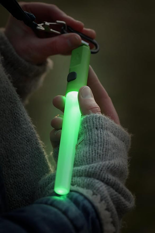 Coghlan's LED Lightstick Green – Portable Glowstick for Emergency, Camping, and Safety
