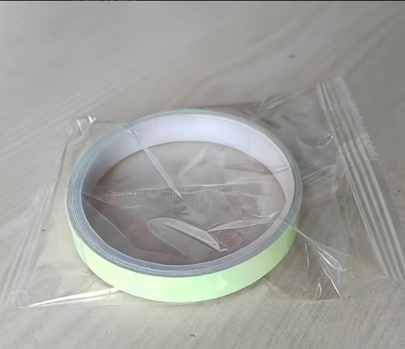 1 ROLL LUMINOUS GLOW TAPE LONG